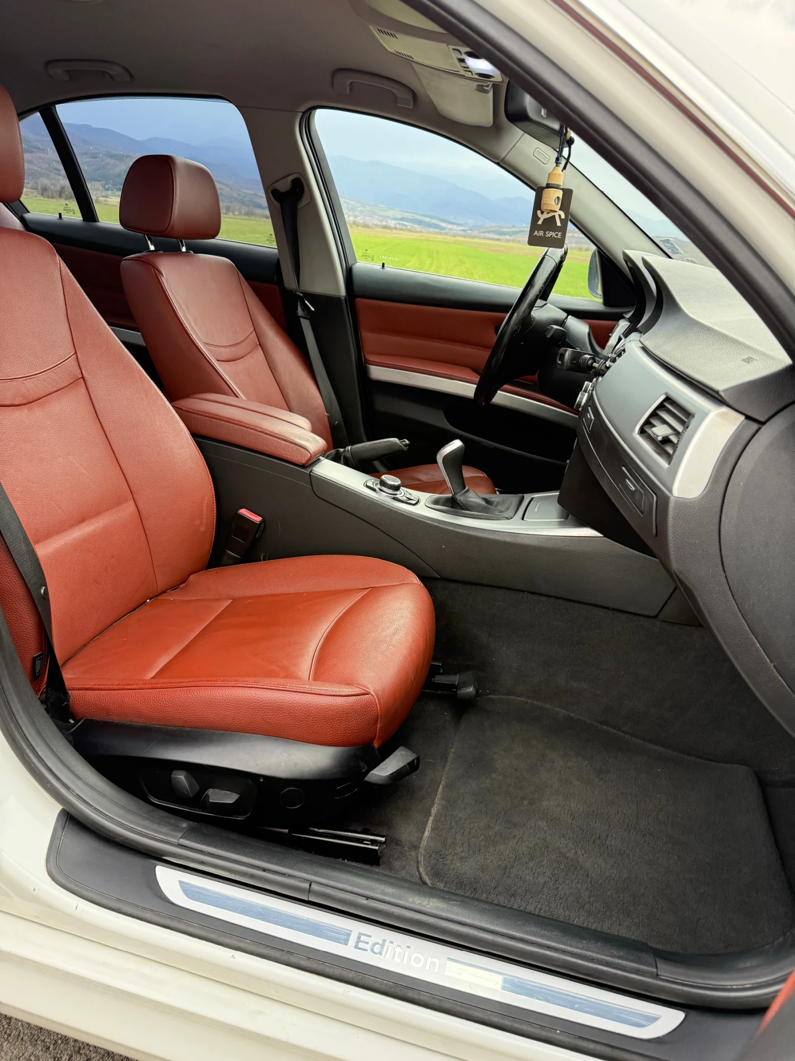 BMW 320   | Mobile.bg   7