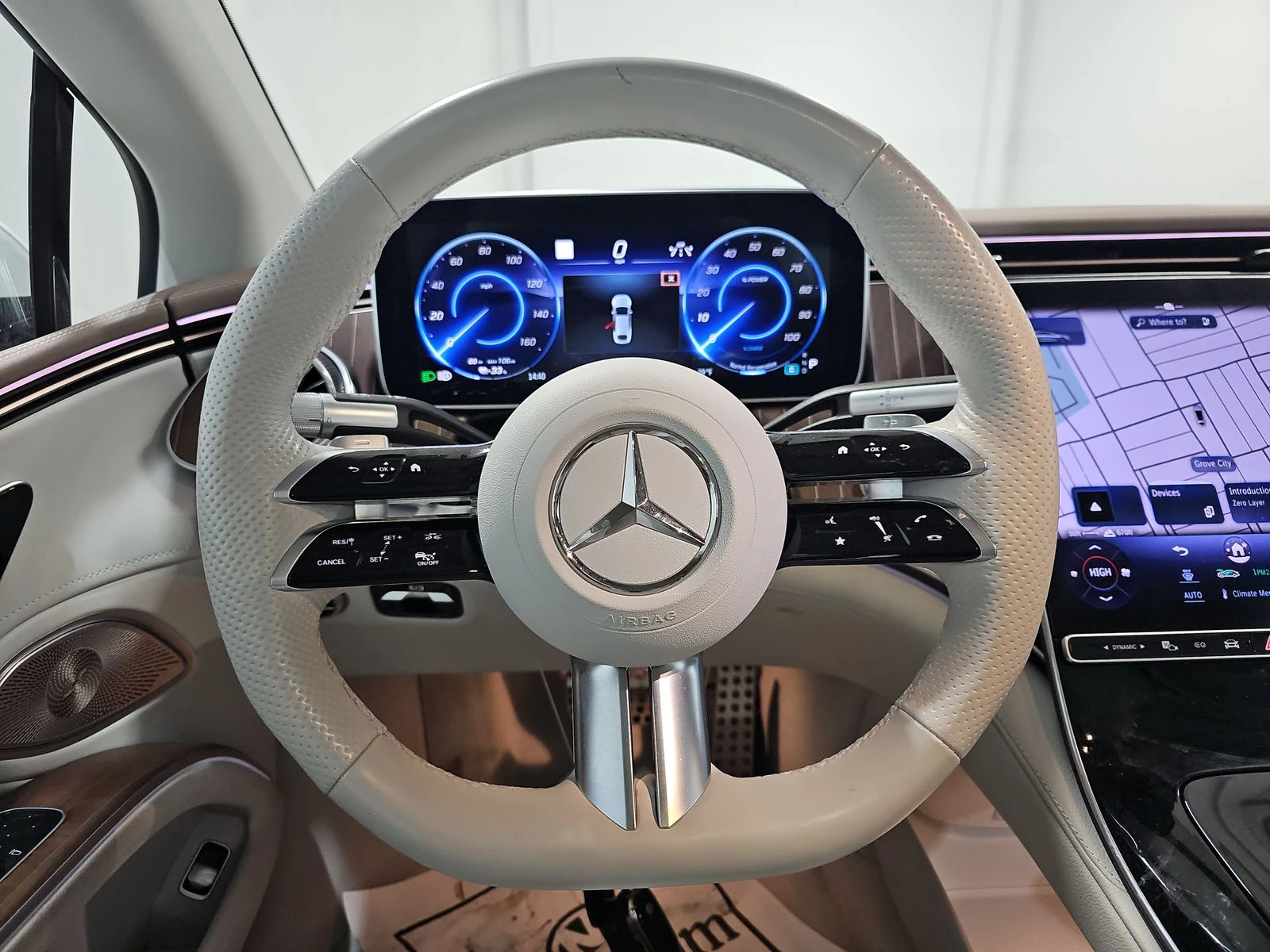 Mercedes-Benz EQS 450+ /4 MATIC/AMG LINE/HUD/LANE ASSIST/PANO/360VIE - изображение 10