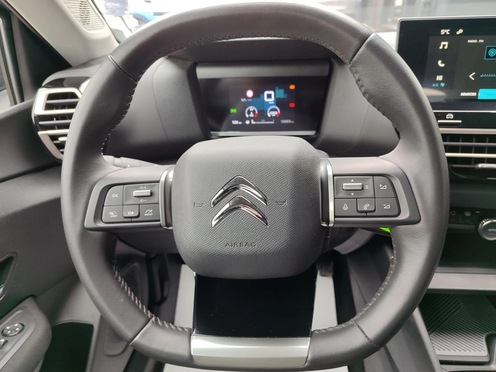 Citroen C4 YOU PureTech 100 S - изображение 9