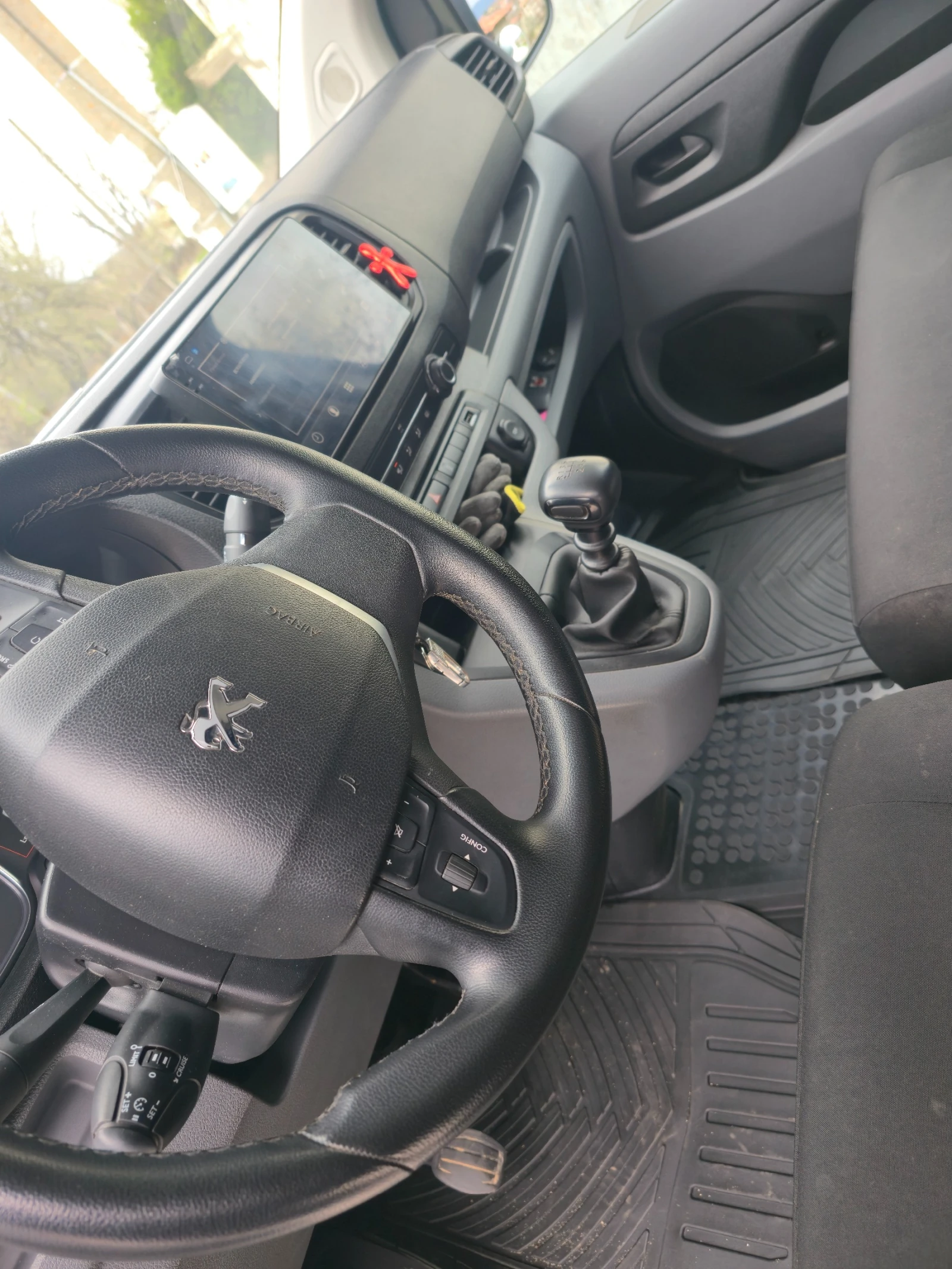 Peugeot Expert, снимка 3 - Автомобили и джипове - 54088644