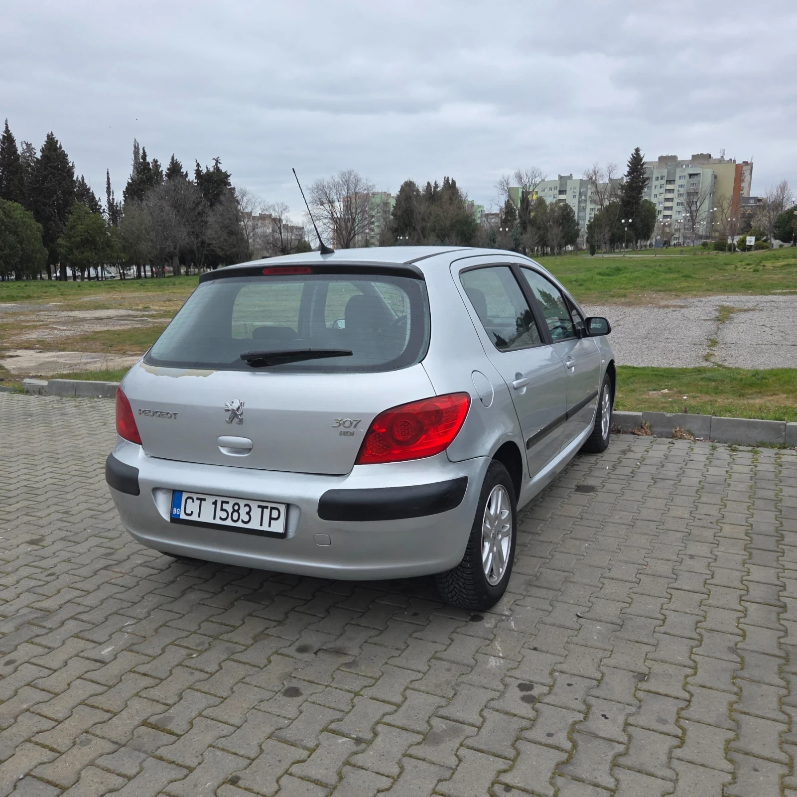Peugeot 307 HDI, снимка 8 - Автомобили и джипове - 54196134
