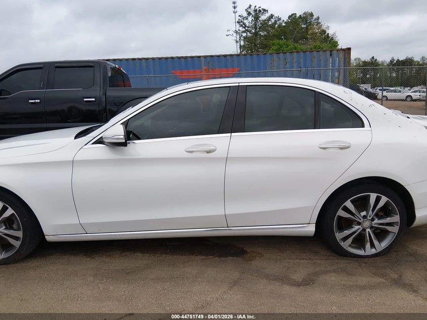 Mercedes-Benz C 300 2.0L I-4 DI, DOHC, VVT, TURBO, 241HP Rear Wheel | Mobile.bg � ����������� 14