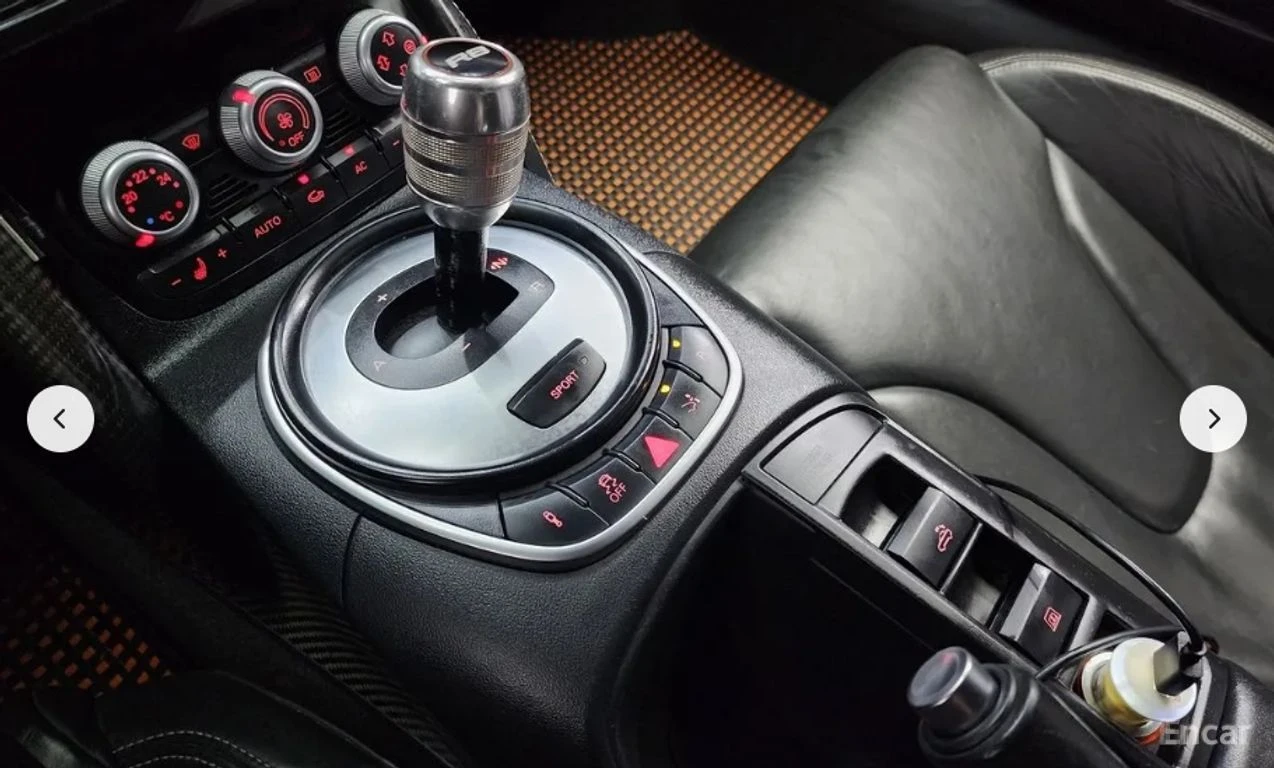 Audi R8 5.2* V10* SPYDER* , снимка 10 - Автомобили и джипове - 54376634
