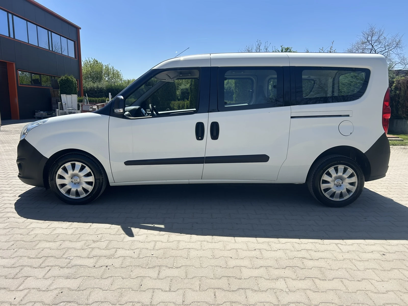 Opel Combo Long 120к.с. 1.6cdti, снимка 7 - Автомобили и джипове - 54567125