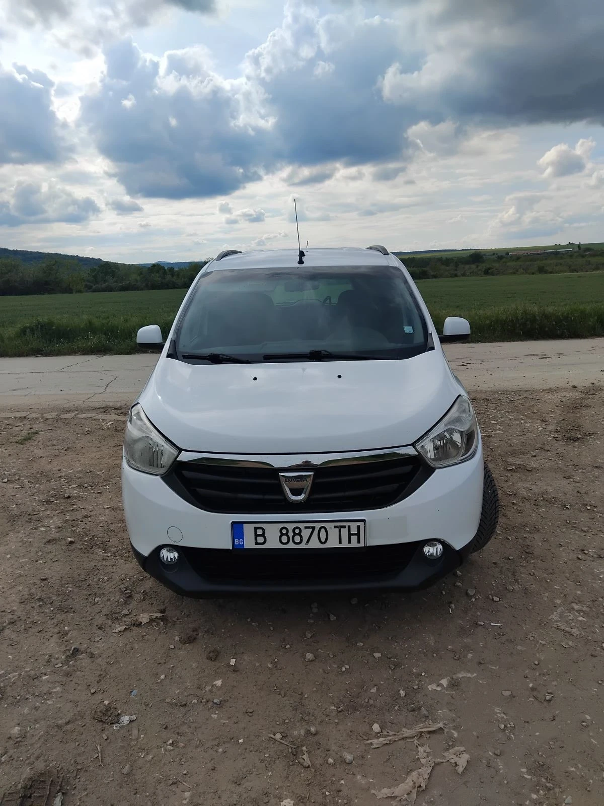 Dacia Lodgy 1.6 газ/бензин