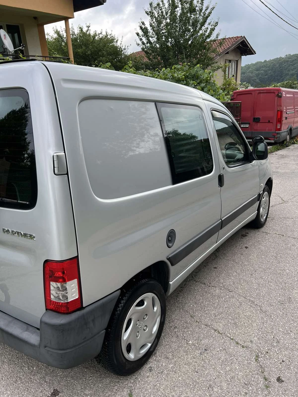 Peugeot Partner 1.6 HDI, снимка 6 - Автомобили и джипове - 55142720