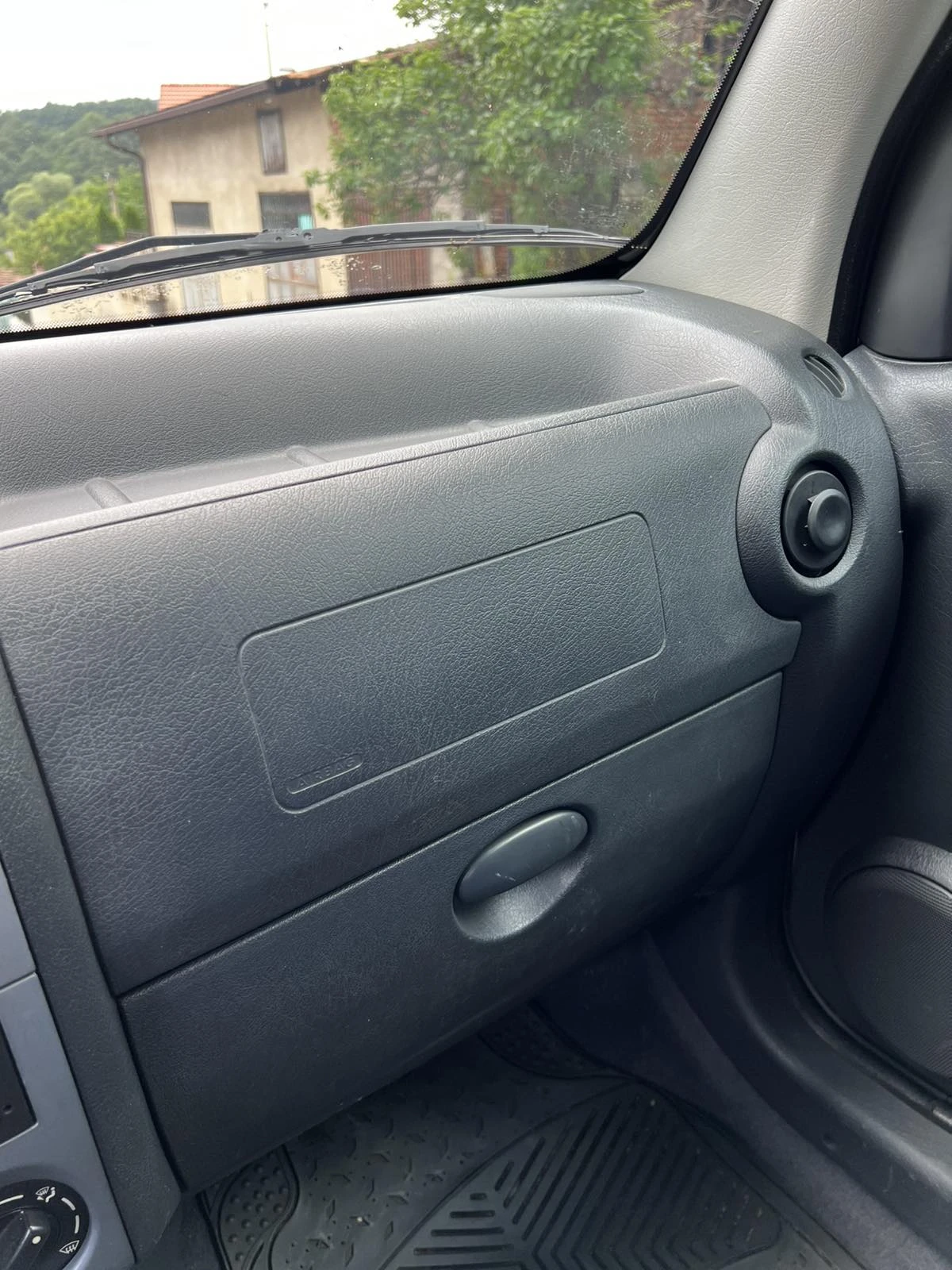 Peugeot Partner 1.6 HDI, снимка 12 - Автомобили и джипове - 55142720
