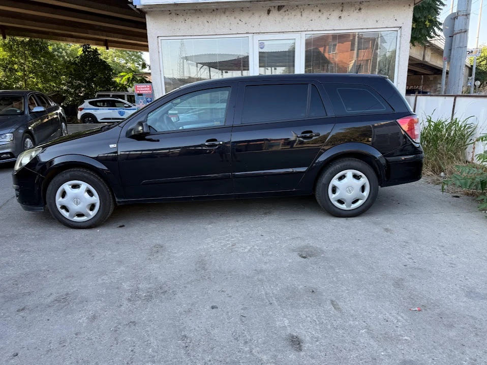 Opel Astra H, снимка 4 - Автомобили и джипове - 55962902