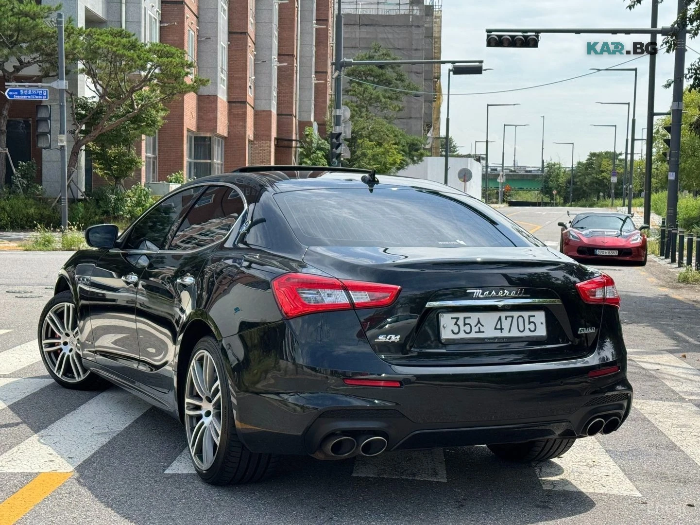 Maserati Ghibli 3.0S Q4* GRAN SPORT*  КОЖА* ПОДГРЕВ* ПАНО* НАВИ* , снимка 2 - Автомобили и джипове - 55994677