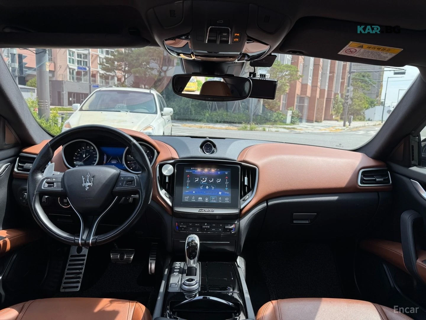 Maserati Ghibli 3.0S Q4* GRAN SPORT*  КОЖА* ПОДГРЕВ* ПАНО* НАВИ* , снимка 8 - Автомобили и джипове - 55994677