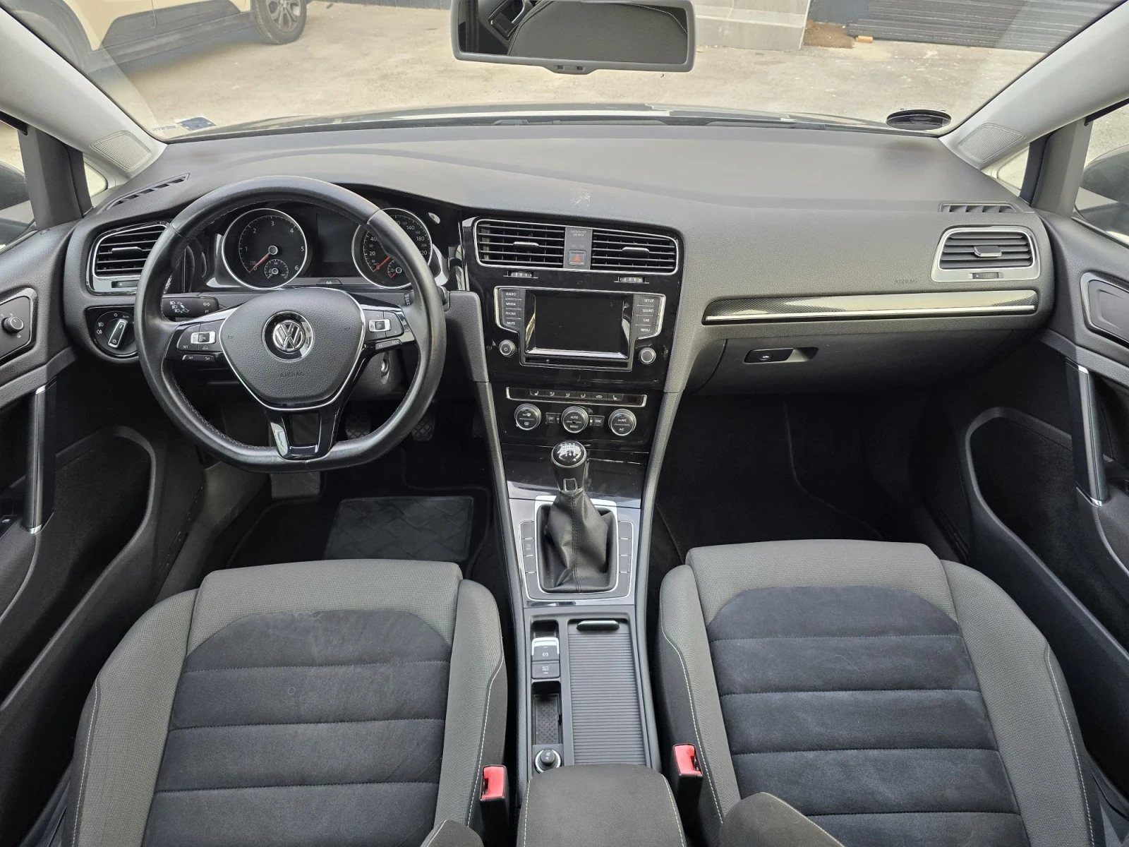 VW Golf 2.0TDI 150hp BlueMotion , снимка 13 - Автомобили и джипове - 56046979