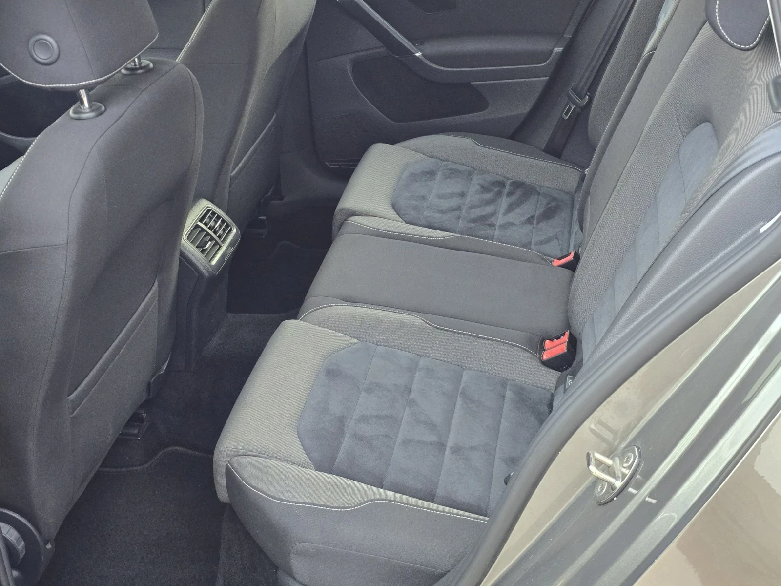 VW Golf 2.0TDI 150hp BlueMotion , снимка 8 - Автомобили и джипове - 56046979