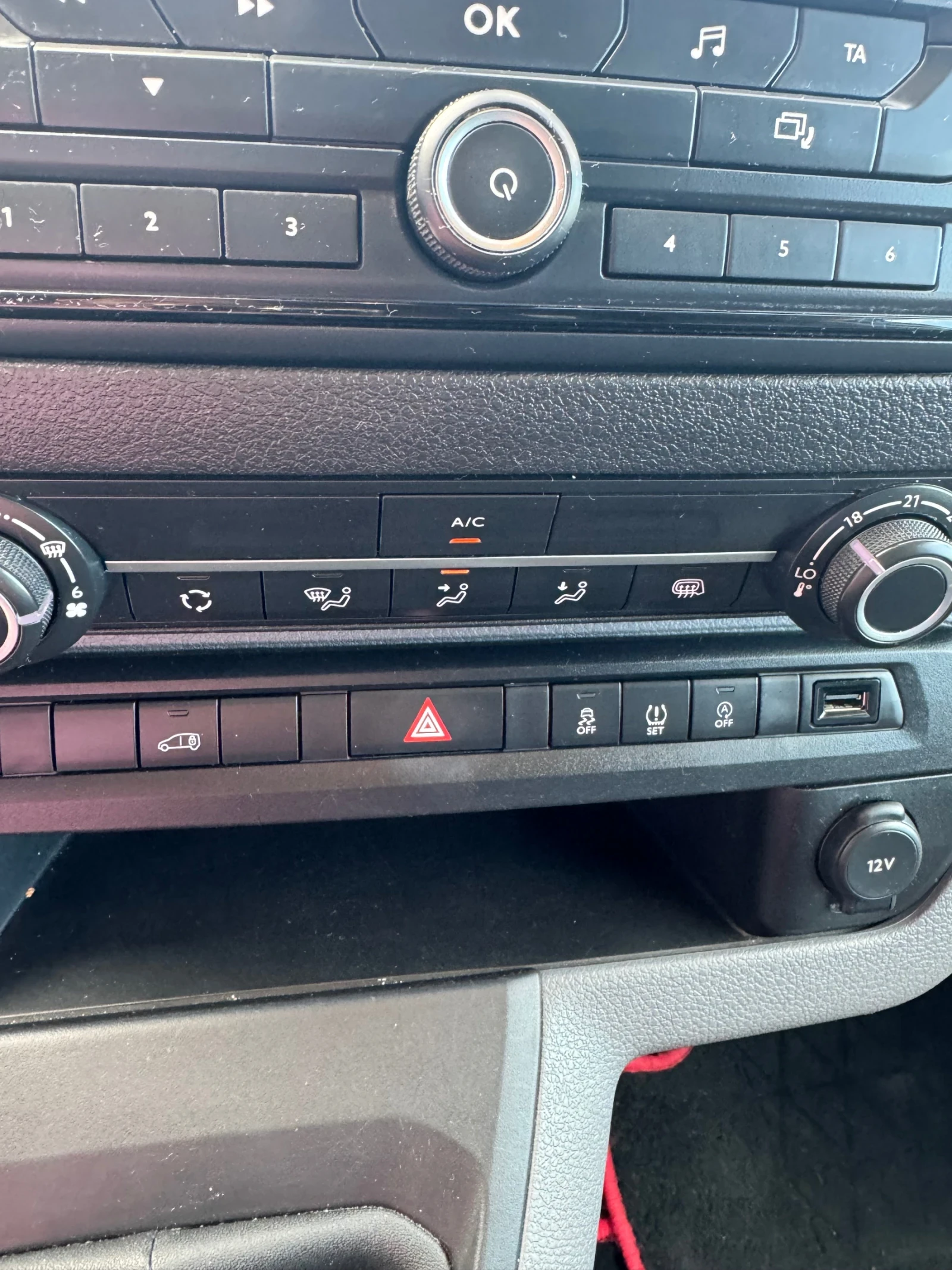 Peugeot Expert 1, 6 HDI, снимка 10 - Автомобили и джипове - 56049582