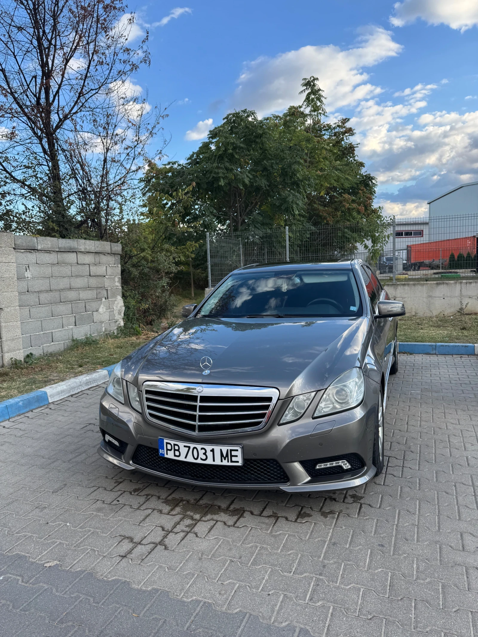 Mercedes-Benz E 250 AMG PACKET 