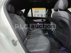 Mercedes-Benz GLC 220 * HUD * ДИСТРОНИК * АМБИЕНТНО * ПОДГРЕВ, снимка 9