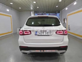 Mercedes-Benz GLC 220 * HUD * ДИСТРОНИК * АМБИЕНТНО * ПОДГРЕВ, снимка 4