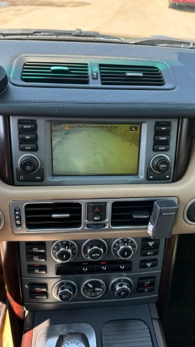 Land Rover Range rover 3.6 TDV8 - Vogue - Италия, снимка 15