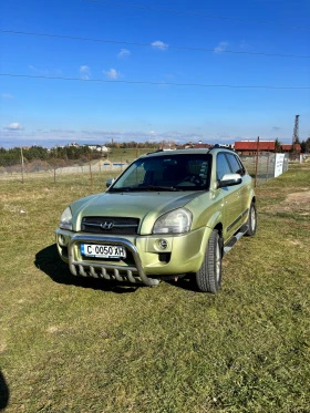 Обява за продажба на Hyundai Tucson Снабден със ролбари преден ролбар ~10 000 лв. - изображение 1