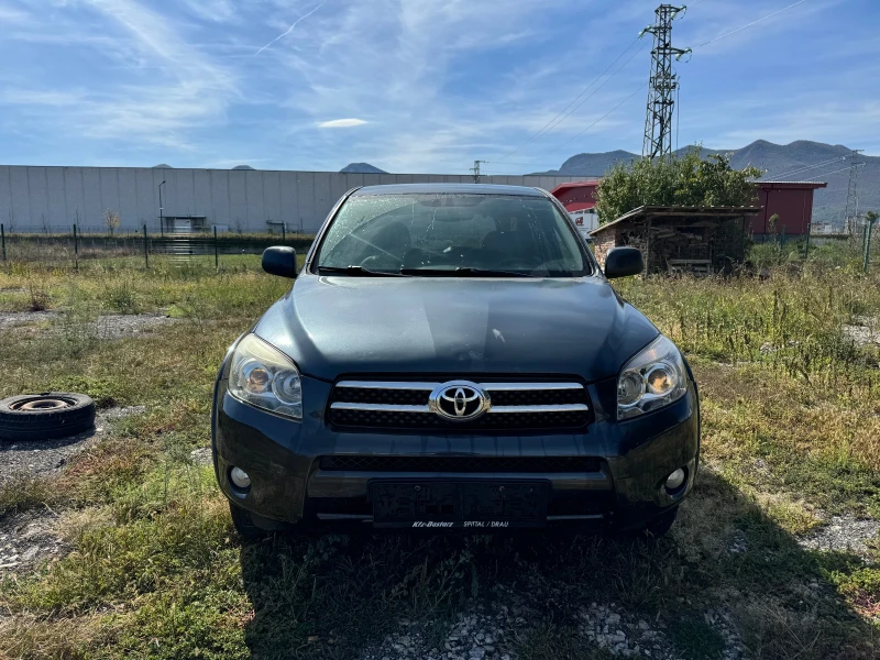 Toyota Rav4 2.2, снимка 1 - Автомобили и джипове - 47448148