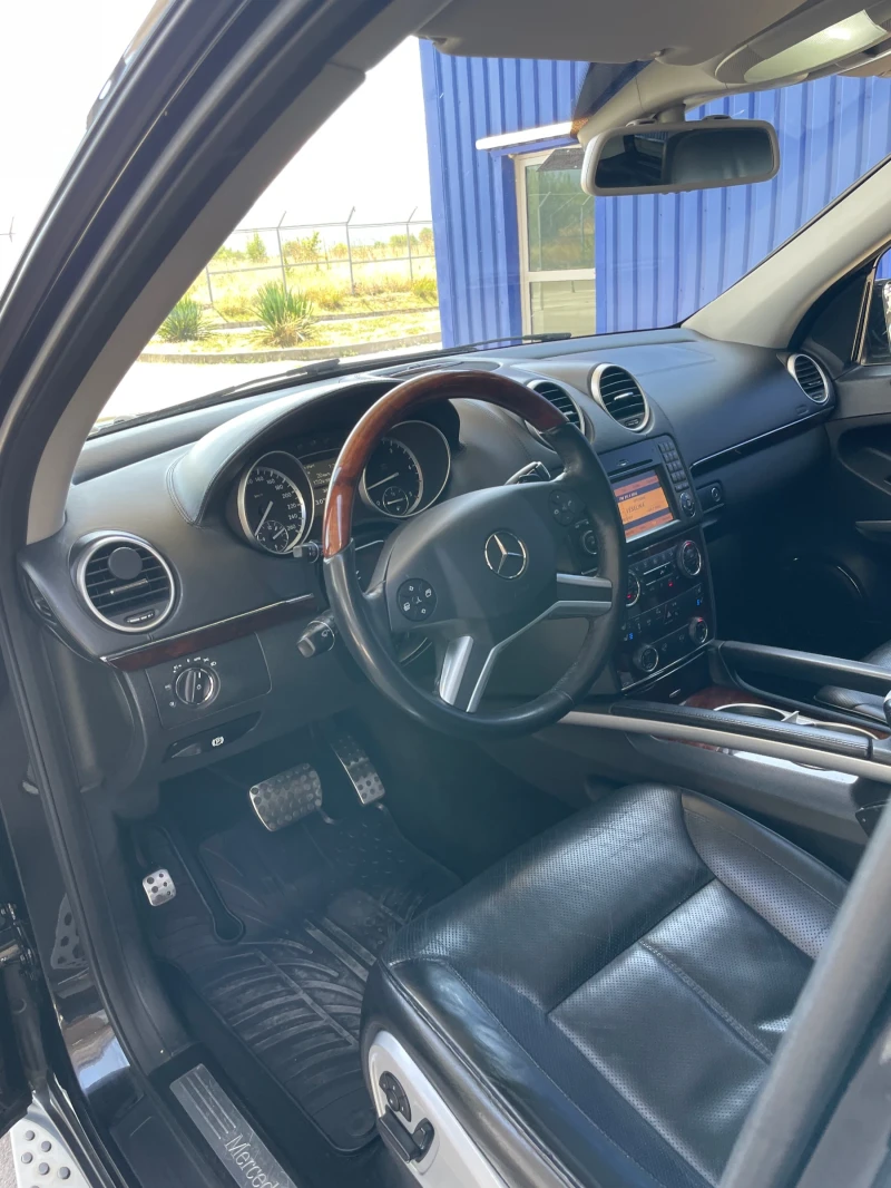 Mercedes-Benz GL 450 CDI, снимка 9 - Автомобили и джипове - 52470814