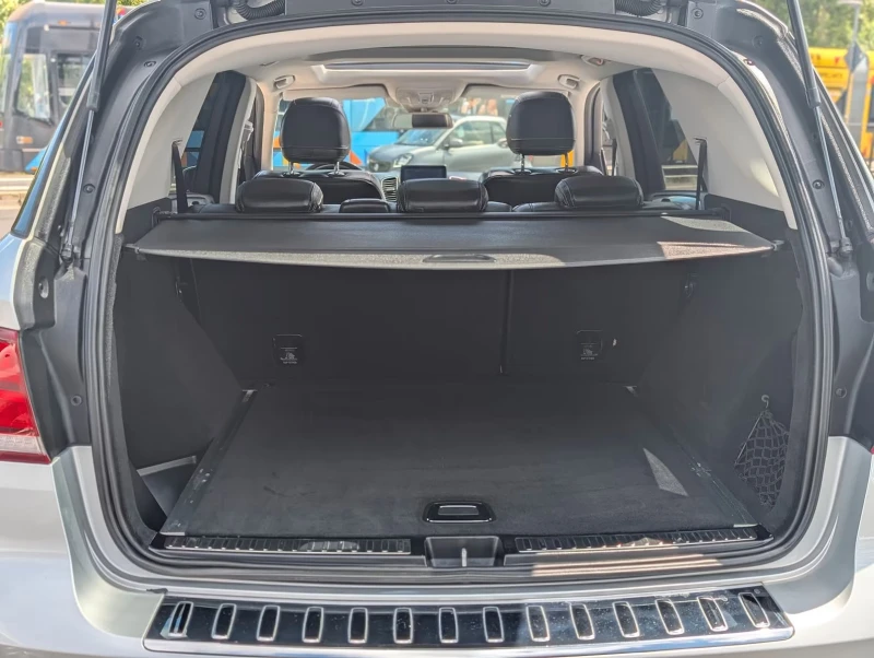 Mercedes-Benz GLE 350 d/4M/AMG/258HP/AIRM./DISTR+ /PANO/360/NAV/LED/668f, снимка 7 - Автомобили и джипове - 51521921