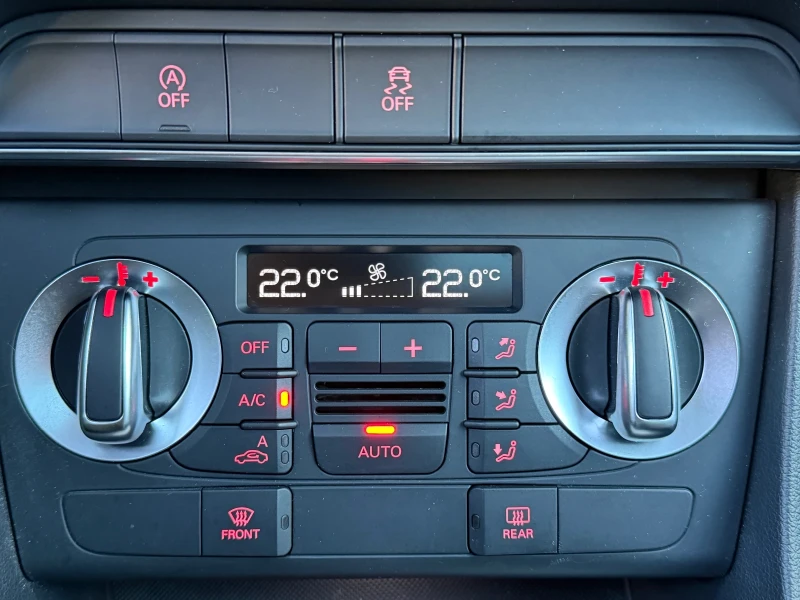Audi Q3 4x4-2.0TDI-140ps, снимка 13 - Автомобили и джипове - 52711380