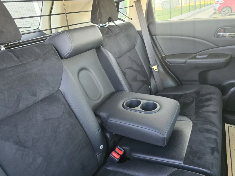 Honda Cr-v 2.2CDTI/4X4/EXCUTIVE/KAMERA/ALKANTARA, снимка 8 - Автомобили и джипове - 52776043