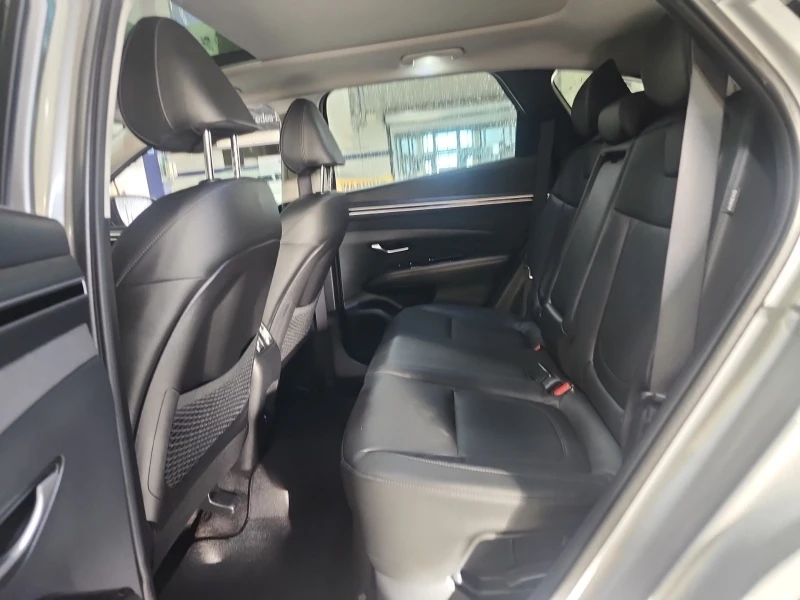 Hyundai Tucson Hybrid LUXURY* AWD* CARFAX* АВТО КРЕДИТ* , снимка 11 - Автомобили и джипове - 53225172