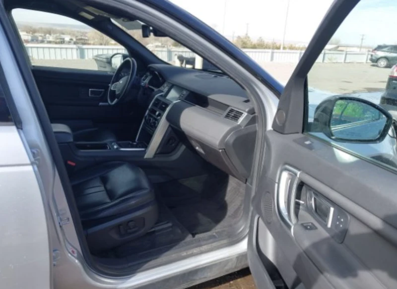 Land Rover Discovery Sport HSE* LANDMARK EDITION, снимка 5 - Автомобили и джипове - 53510935
