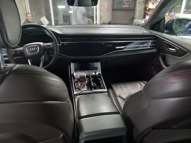 Audi Q8, снимка 5 - Автомобили и джипове - 53526877
