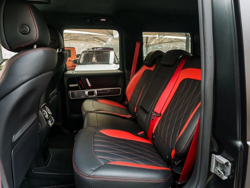 Mercedes-Benz G 63 AMG Edition 1, снимка 11 - Автомобили и джипове - 53335600