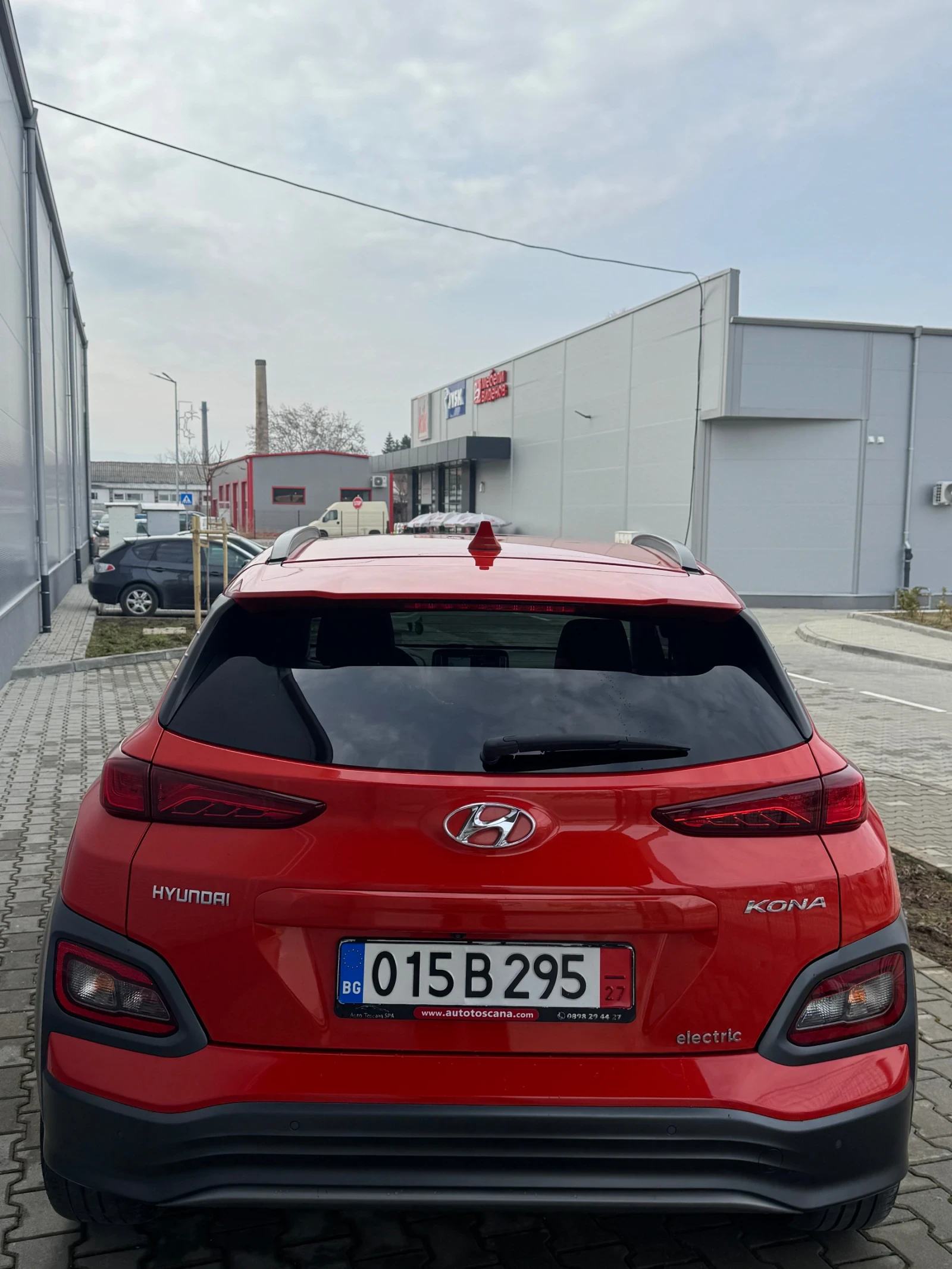 Hyundai Kona 64 kWh Premium ЛИЗИНГ/БАРТЕР - изображение 5