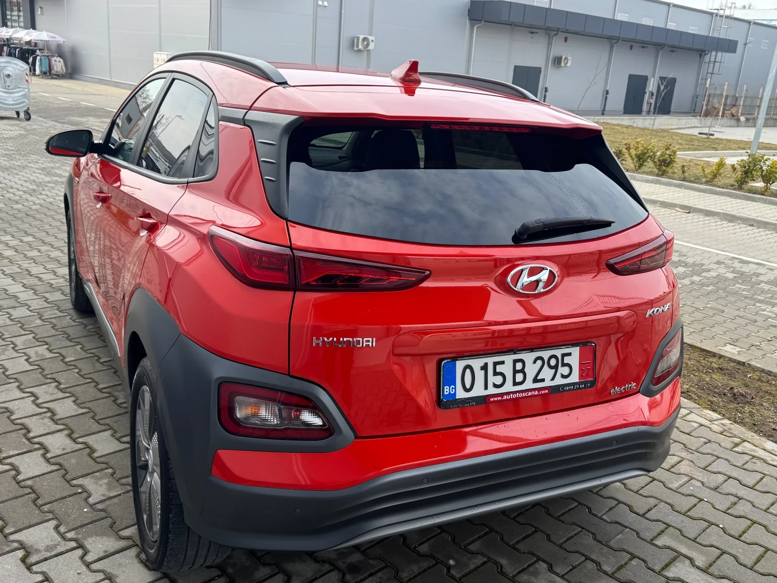 Hyundai Kona 64 kWh Premium ЛИЗИНГ/БАРТЕР - изображение 4