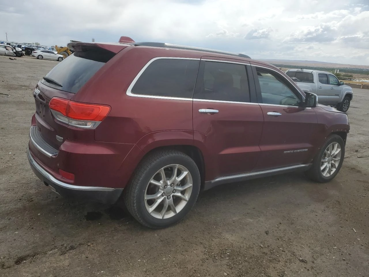 Jeep Grand cherokee SUMMIT 5.7 HEMI/8ZF/ДИСТРОНИК/ПАНО/КАМЕРА/HARMAN - изображение 6