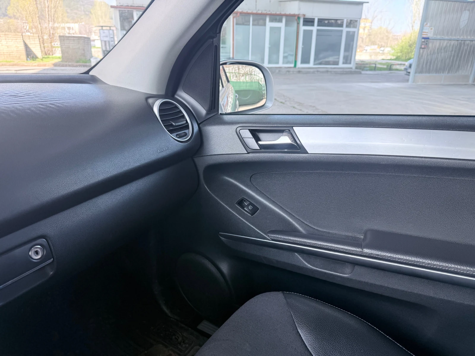 Mercedes-Benz ML 280 W134, снимка 12 - Автомобили и джипове - 54547015