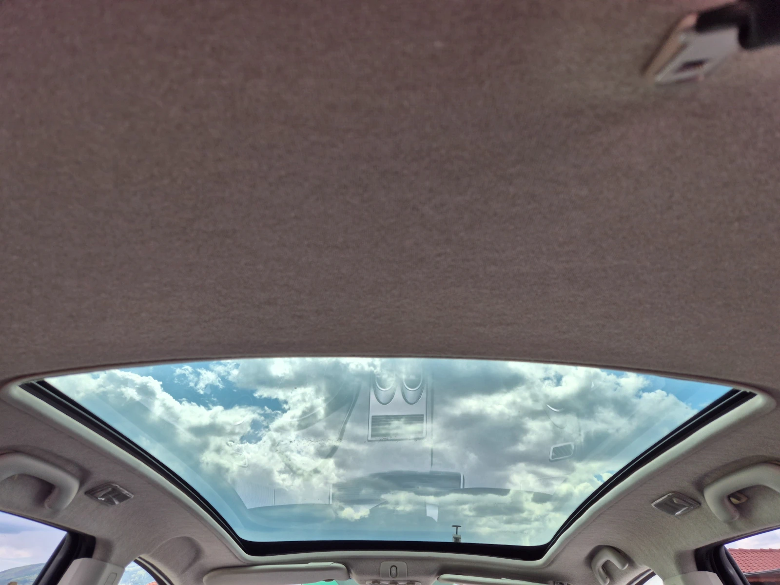 Nissan Qashqai 2.0DCI n-tec* PANORAMA* NAVI* 7MECTA* , снимка 15 - Автомобили и джипове - 54390990