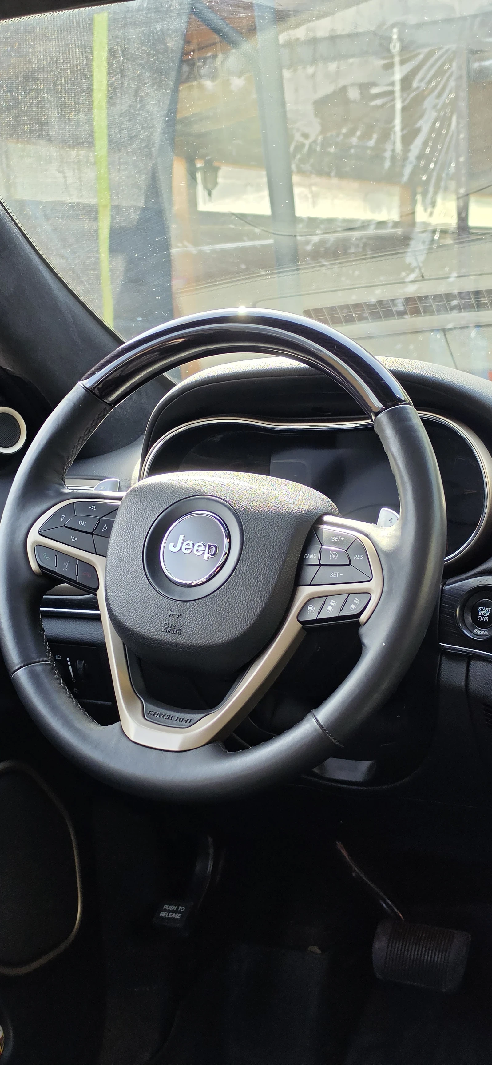 Jeep Grand cherokee SUMMIT 5.7 HEMI, снимка 15 - Автомобили и джипове - 54669445