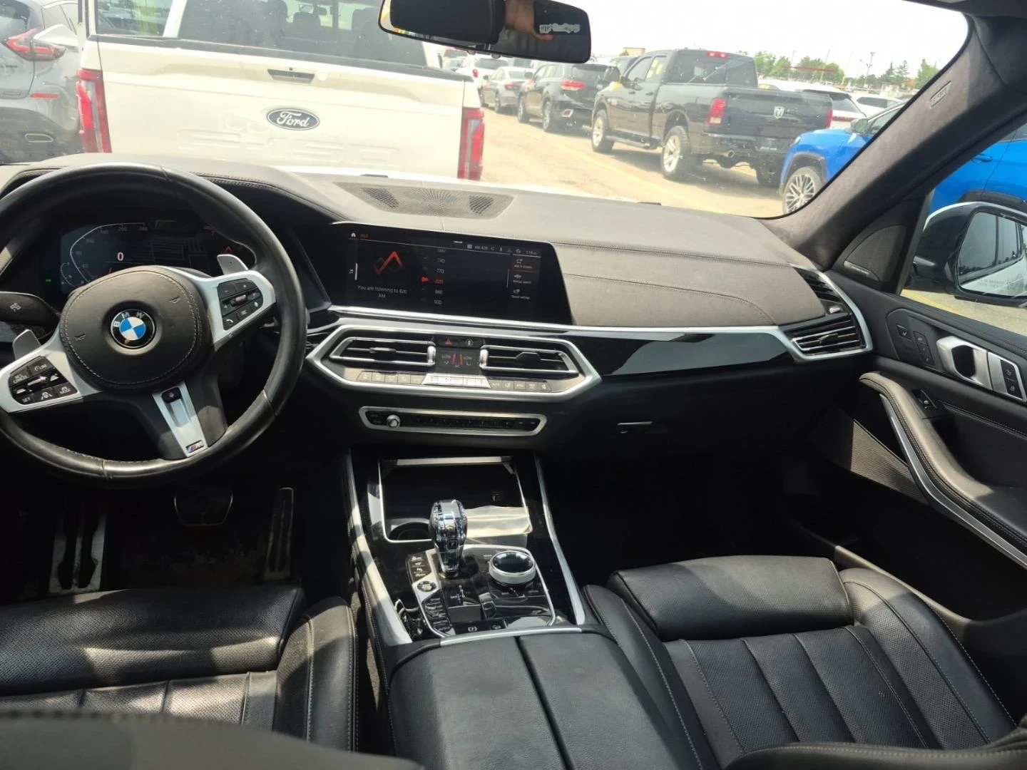 BMW X5 M-pkg| Laser| Distronic| 360| Soft-Close| Massage|, снимка 6 - Автомобили и джипове - 55103376
