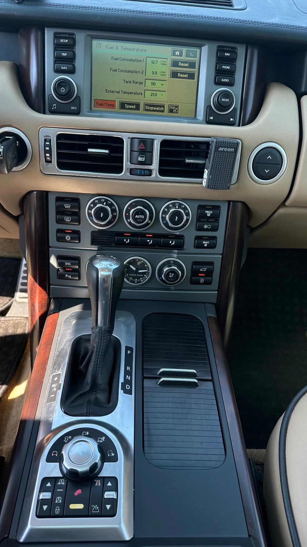 Land Rover Range rover 3.6 TDV8 - Vogue - Италия, снимка 11 - Автомобили и джипове - 55151954