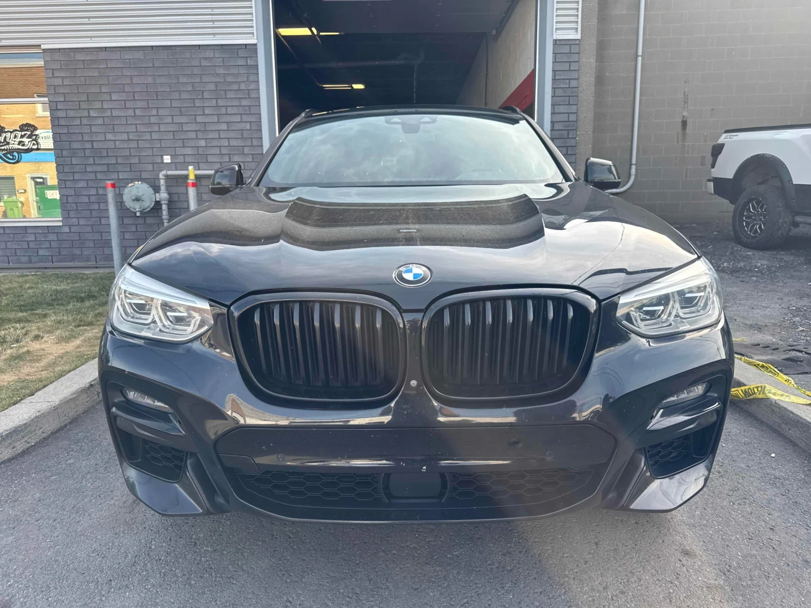 BMW X4 M40i* Distronic* Adaptive* Digital Cockpit, снимка 3 - Автомобили и джипове - 55334941