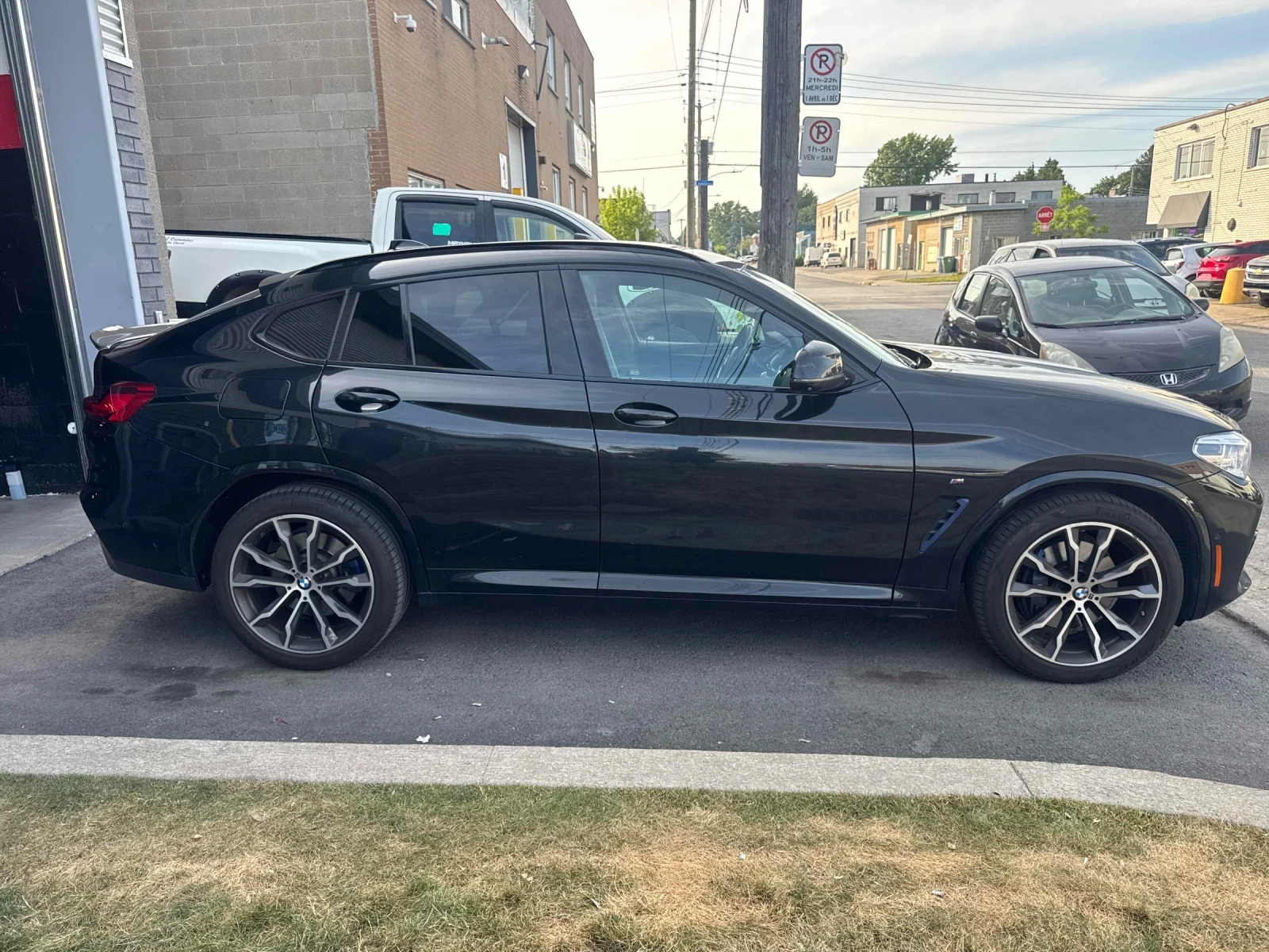 BMW X4 M40i* Distronic* Adaptive* Digital Cockpit, снимка 4 - Автомобили и джипове - 55334941