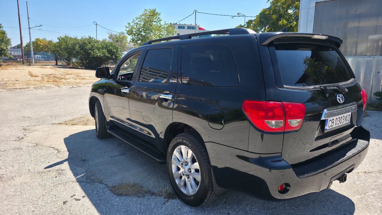 Toyota Sequoia PLATINUM, снимка 4 - Автомобили и джипове - 55747418