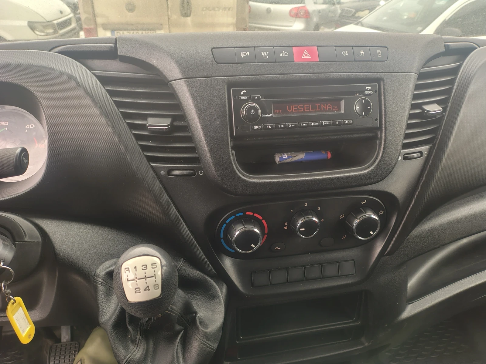 Iveco 35s15 3.0бензин, снимка 8 - Бусове и автобуси - 54071015