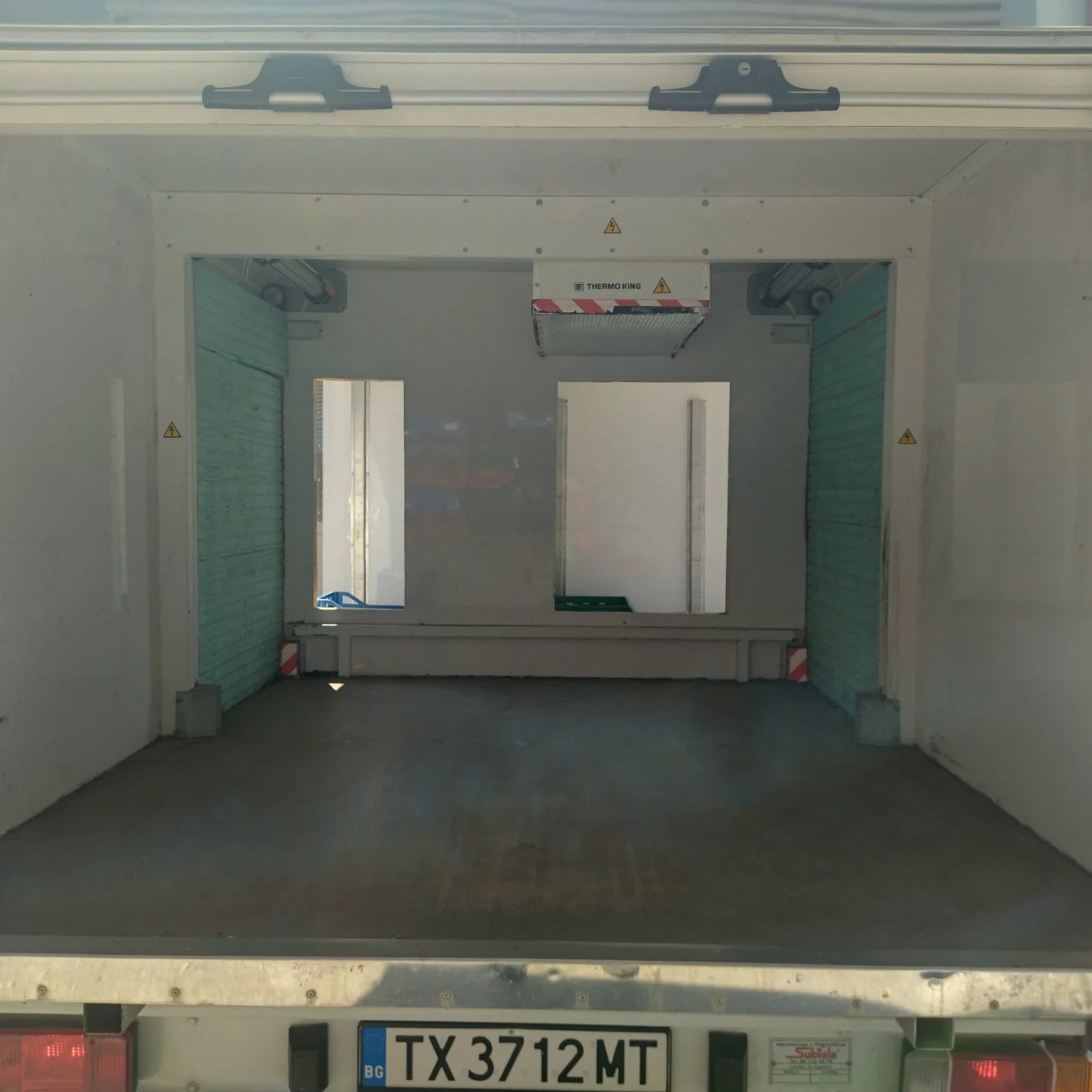 LDV Maxus Максус ЕV80, снимка 7 - Бусове и автобуси - 54146978