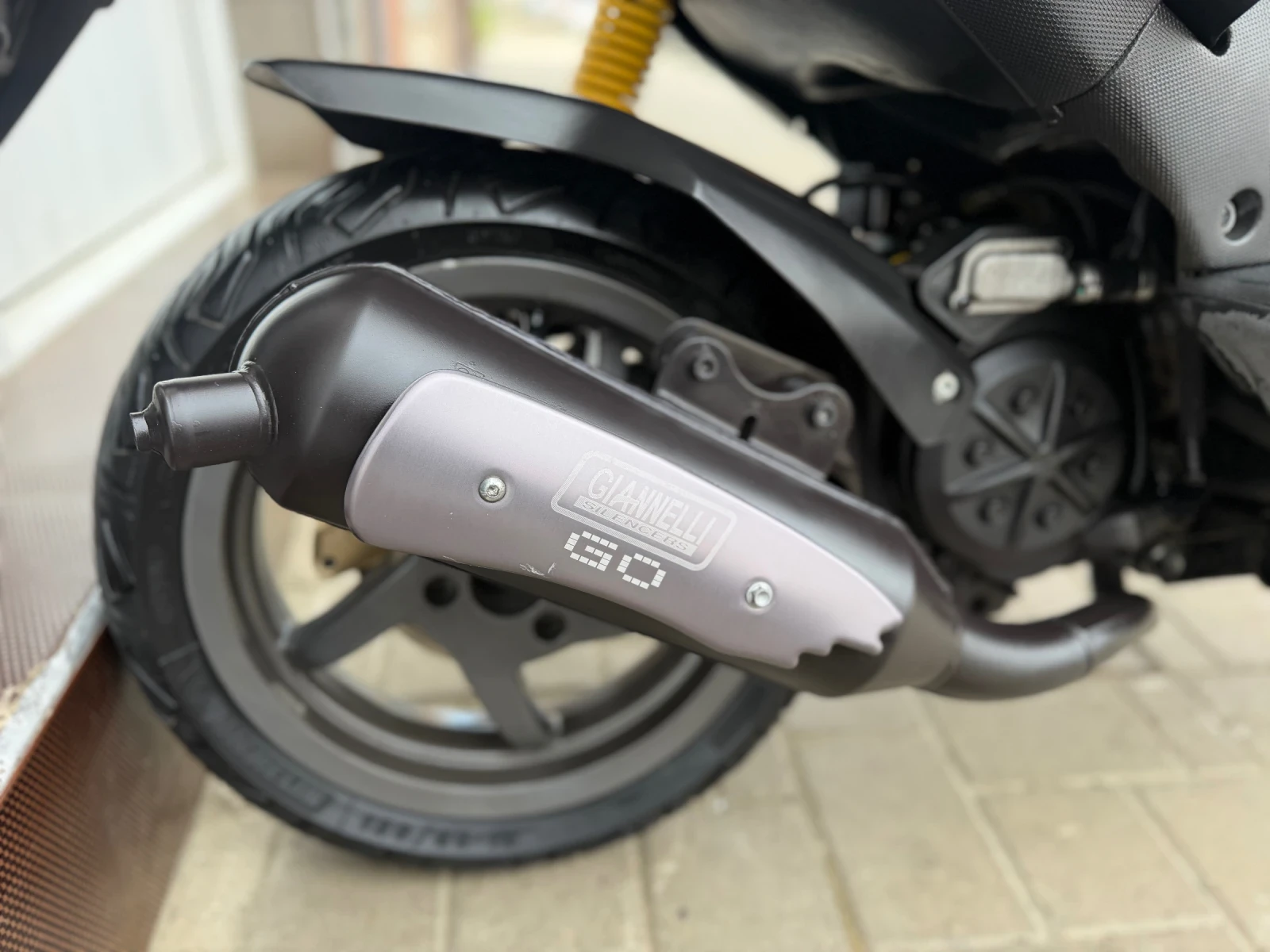 Aprilia Sr 50 Street, снимка 9 - Мотоциклети и мототехника - 54220816