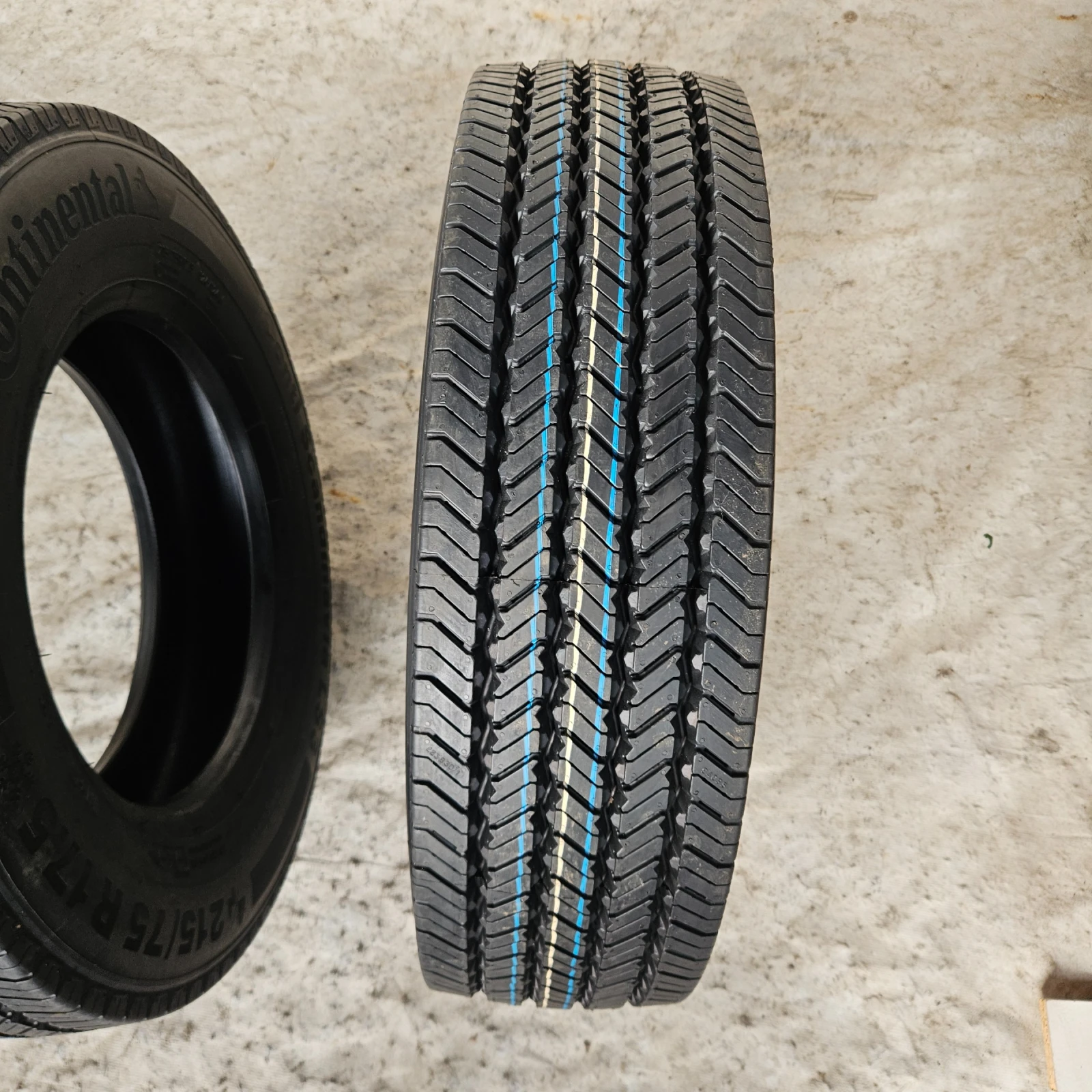 ���� 215/75R17.5 | Mobile.bg � ����������� 3