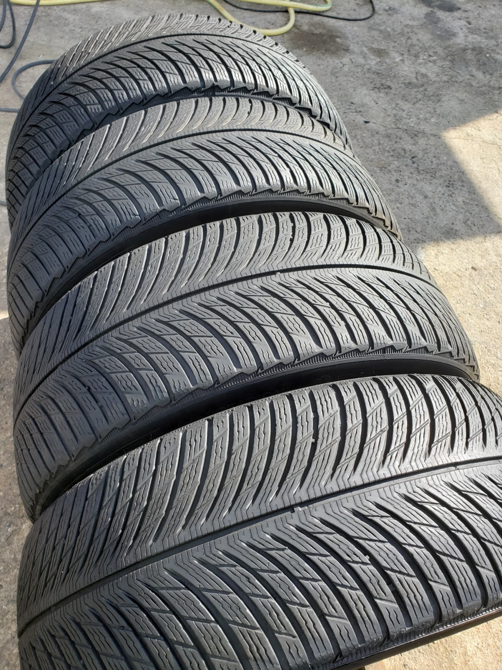 ���� 225/55R18 | Mobile.bg � ����������� 4