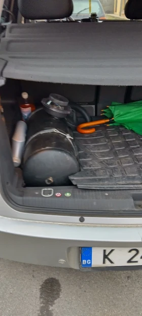 Opel Meriva 1, 6 LPG Автоматик Реални км Без ръжда , снимка 4