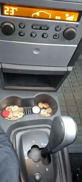 Opel Meriva 1, 6 LPG Автоматик Реални км Без ръжда , снимка 7