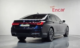 BMW 740 M* SPORT* LASER* HARMON* KARDON* ОБДУХВАНЕ* МАСАЖ*, снимка 2